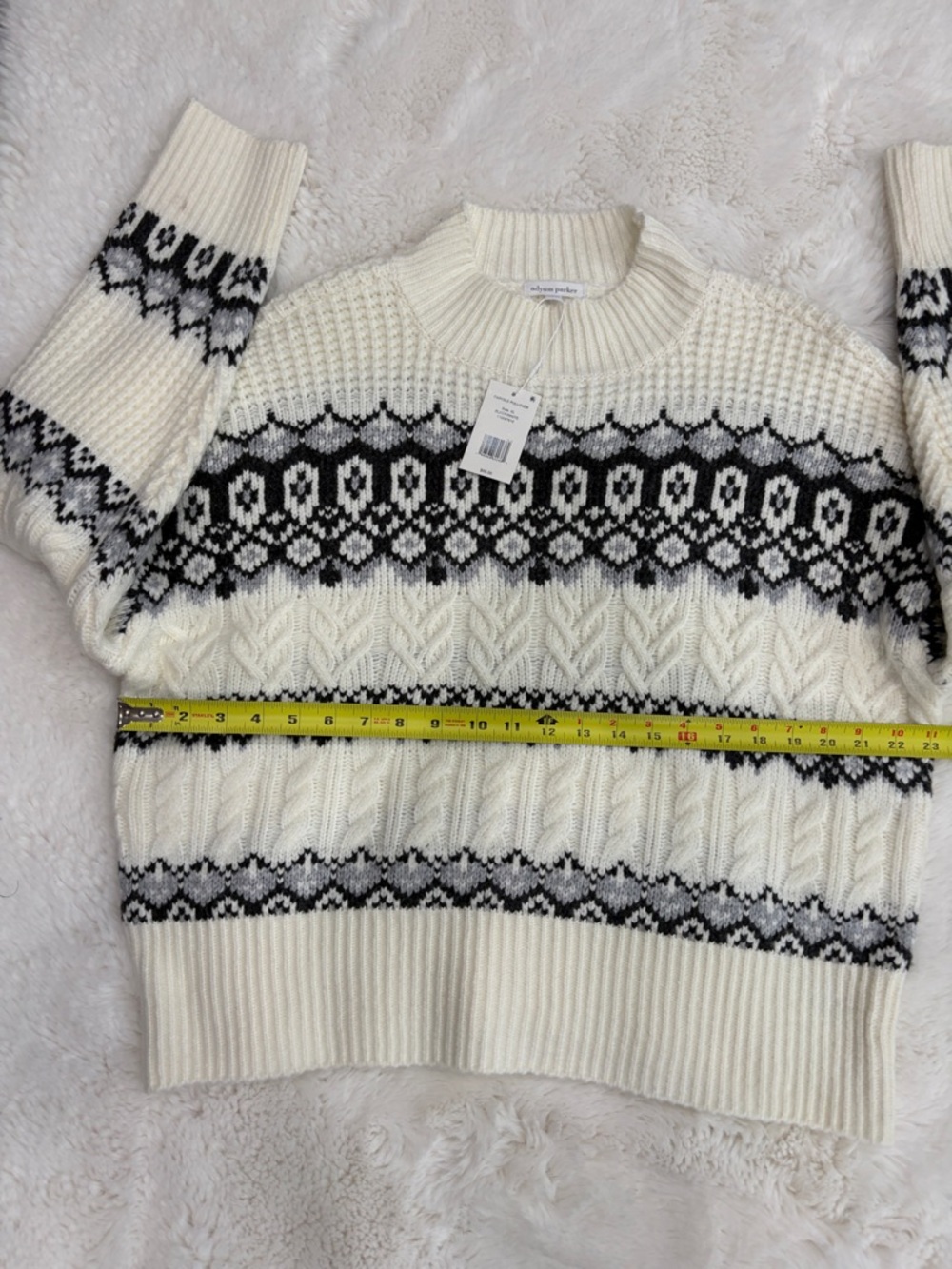 Adyson Parker,Size XL,Women’s Cream Nordic Cable Knit Sweater - Picture 10 of 14